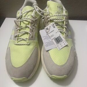 Adidas ZX 2K Boost Neon and Cream Shoes NWT Sz  13 M